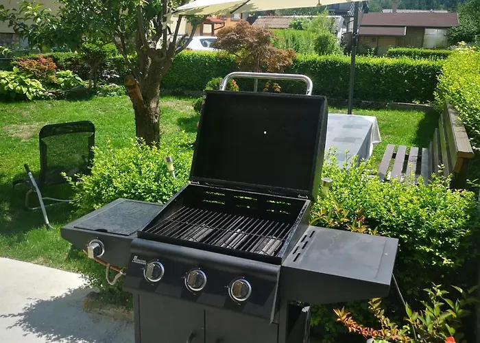 Kiara Apartments&rooms Jesenice